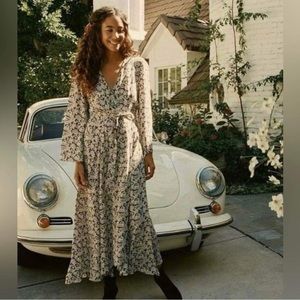 Doen dress size small